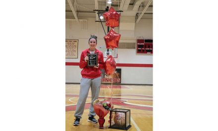Whitcomb passes 1,000 point  threshold in high school basketball
